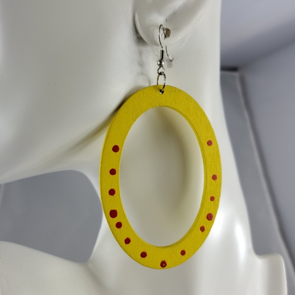 African (Kenyan) Handmade Balsa Wood Earrings - Picture 1 of 1